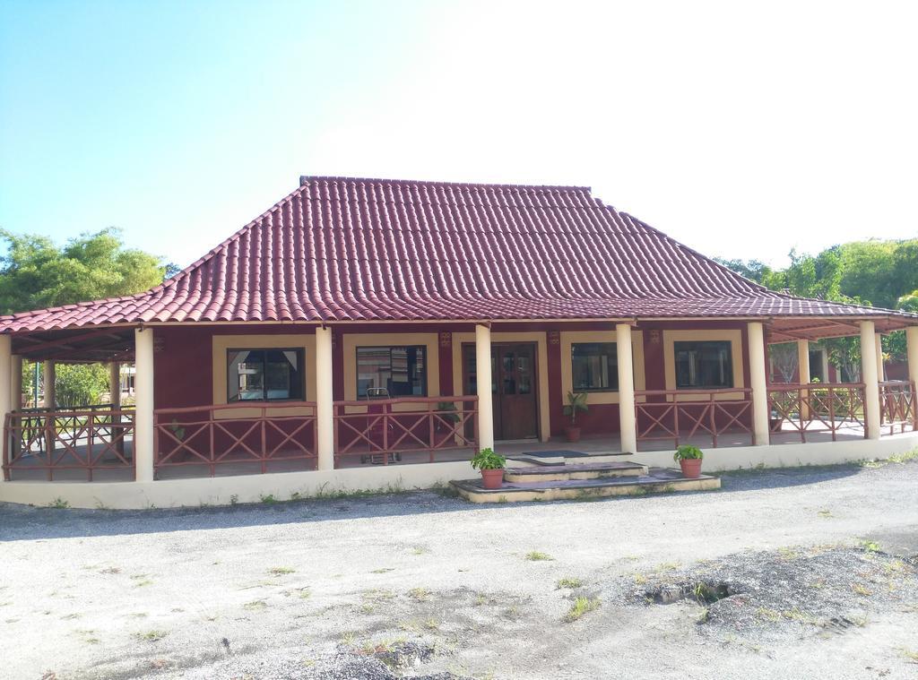 Hotel Debliz Xpujil Zewnętrze zdjęcie