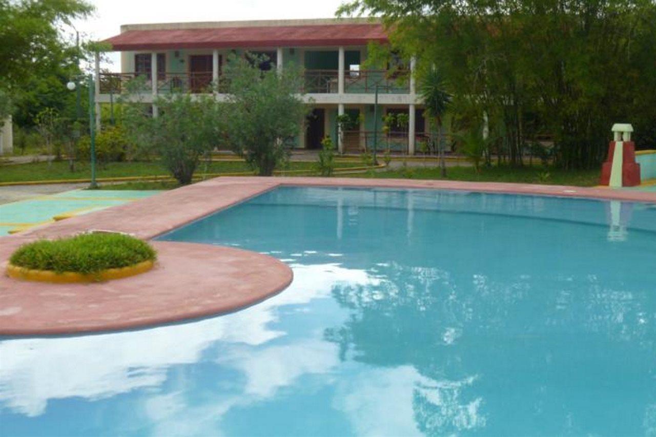 Hotel Debliz Xpujil Zewnętrze zdjęcie
