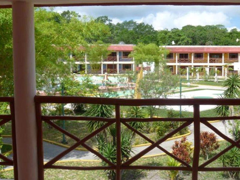 Hotel Debliz Xpujil Zewnętrze zdjęcie